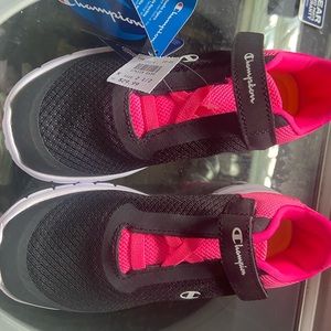 Champion Girls tennis shoes size 2.5 NEW WITH TAGS